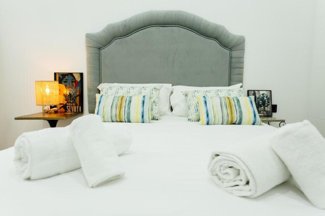 Apartmán Modern With Seasonal Swimming Pool- 1Bd 1Bth- Goyeneta Sevilla Exteriér fotografie