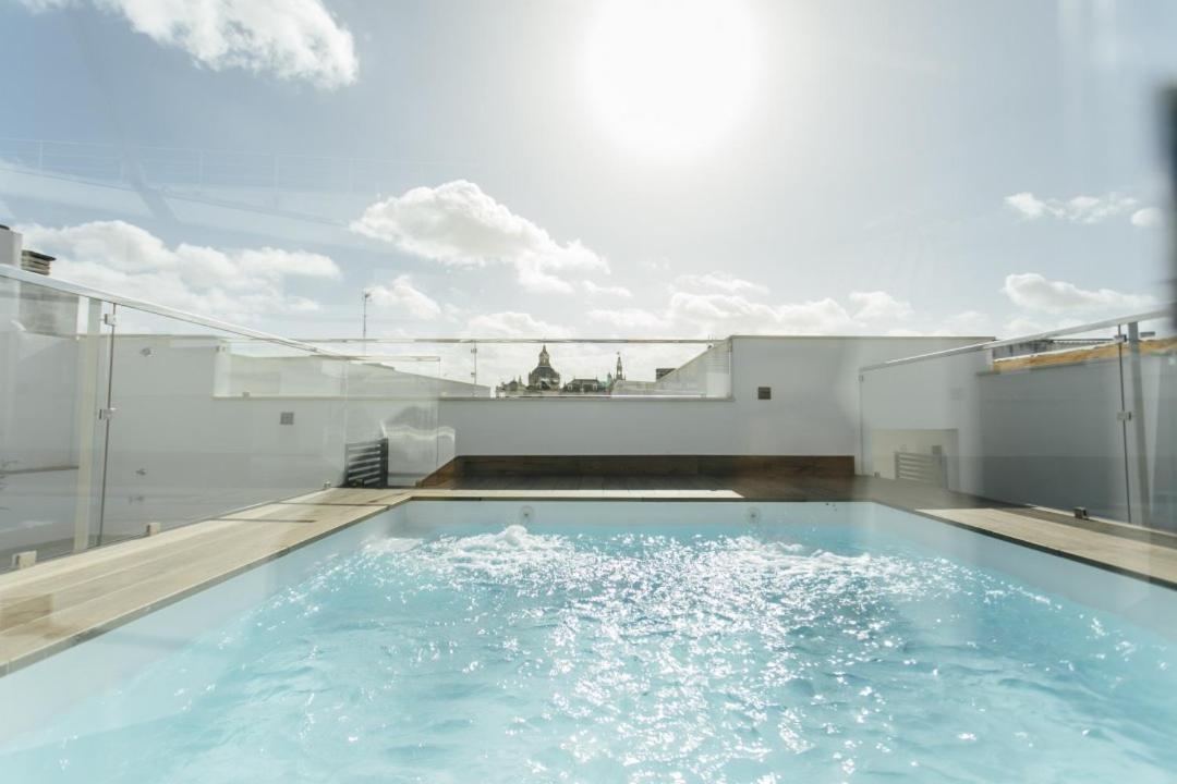 Apartmán Modern With Seasonal Swimming Pool- 1Bd 1Bth- Goyeneta Sevilla Exteriér fotografie